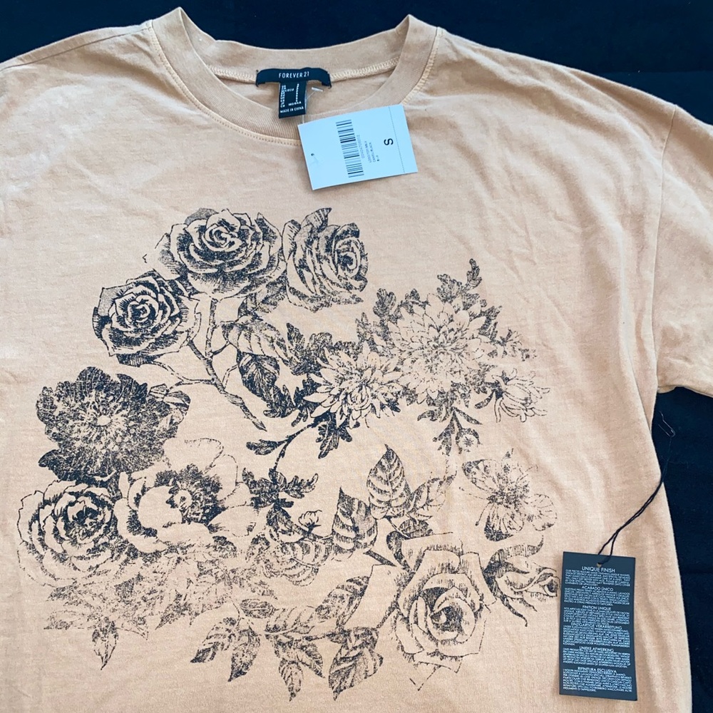 Graphic t-shirt